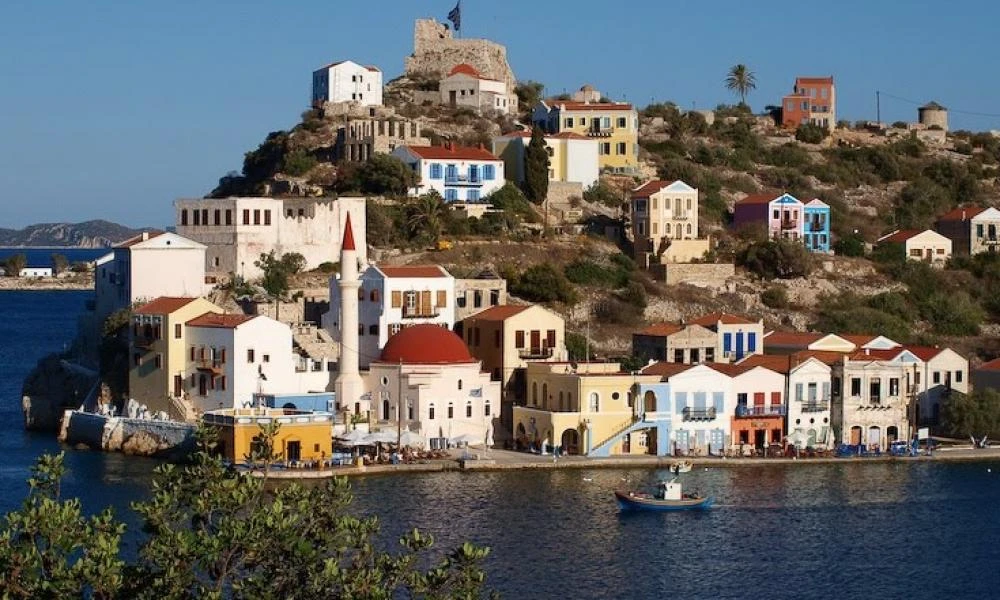 Καταγγελία για ανυπαρξία παιδιάτρου σε Καστελλόριζο-”Πληρώνω ξενοδοχείο στην Ρόδο για 3 μέρες και αναρωτιούνται γιατί δεν κάνουμε παιδιά”